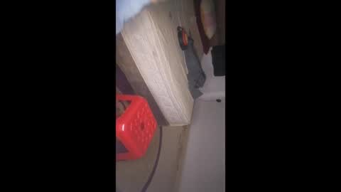 Snapshot of bighunter914318 chatting on February 15, 2:58 pm bighunter914318 online show from February 15, 2:58 pm