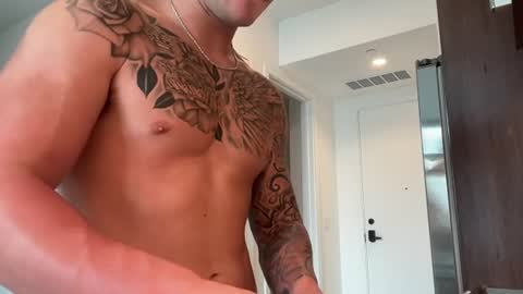 BIGJONNNNN online show from June 19, 8:12 pm