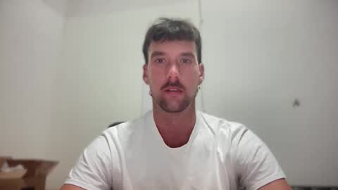 Snapshot of bigmachinejack chatting on October 2, 1:40 pm bigmachinejack online show from October 2, 1:40 pm