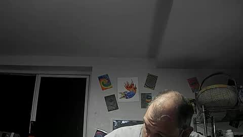 bigman42of0rlife online show from February 13, 11:39 am