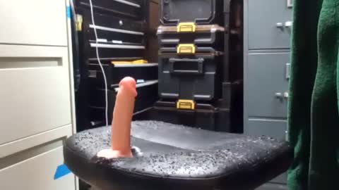 bigmanaround9 online show from December 2, 10:18 am