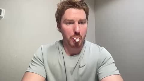 Snapshot of bigmcr1 chatting on February 10, 2:41 am Nick Barker online show from February 10, 2:41 am