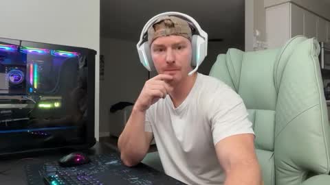 Snapshot of bigmcr1 chatting on October 13, 3:28 am Nick Barker online show from October 13, 3:28 am