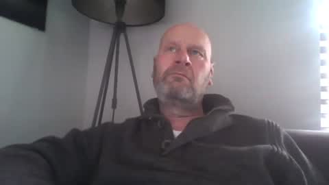 bigmike3339 online show from February 24, 11:43 am