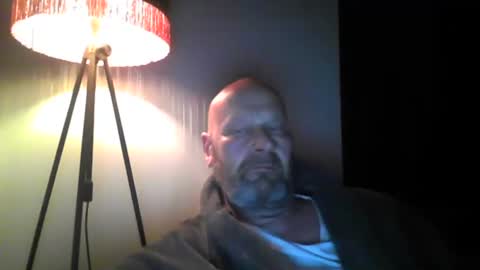 bigmike3339 online show from March 6, 5:35 am