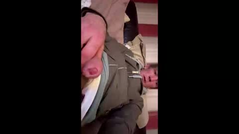 Snapshot of bigpeyer chatting on March 15, 2:06 am bigpeyer online show from March 15, 2:06 am