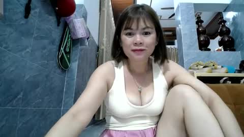 bigpussy_92 online show from July 1, 8:30 pm