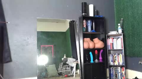 bigpussypump online show from December 3, 6:54 am