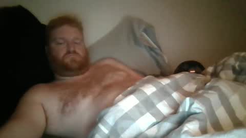 bigred92899 online show from November 10, 3:27 am