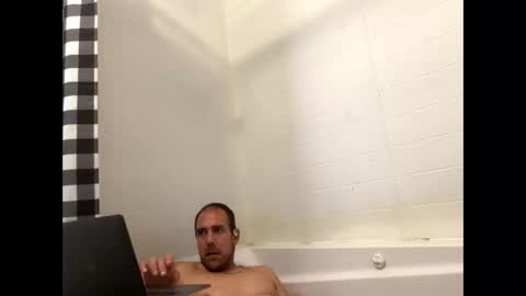 Snapshot of bigrichard1469 chatting on February 8, 3:54 am bigrichard1469 online show from February 8, 3:54 am