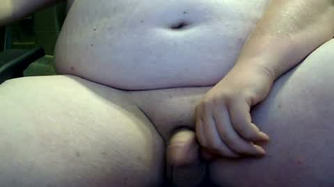 Snapshot of bigsexxy37 chatting on July 5, 6:59 pm bigsexxy37 online show from July 5, 6:59 pm