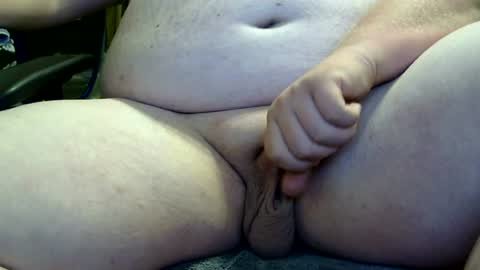 Snapshot of bigsexxy37 chatting on July 22, 4:37 am bigsexxy37 online show from July 22, 4:37 am