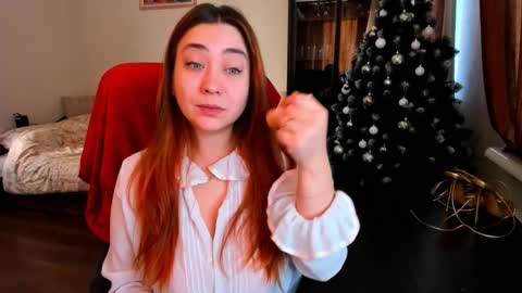 Snapshot of bigsmiletits chatting on January 5, 6:46 am Julia online show from January 5, 6:46 am