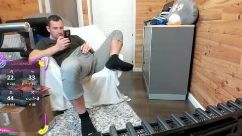 bigsshark online show from December 2, 9:54 pm