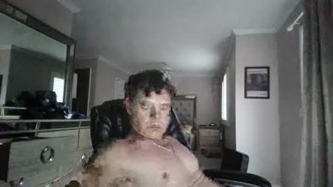 Snapshot of bigsteve24cm chatting on June 27, 10:31 am bigsteve24cm online show from June 27, 10:31 am