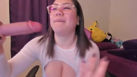 Snapshot of bigt3ti chatting on March 4, 3:56 am Nubia online show from March 4, 3:56 am