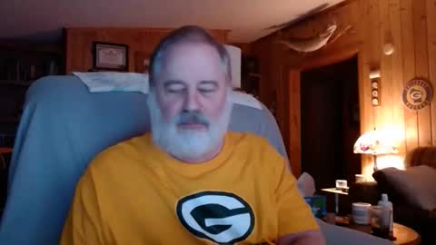 Snapshot of bigthicksatisfying2 chatting on May 17, 7:28 am bigthicksatisfying2 online show from May 17, 7:28 am