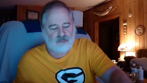 Snapshot of bigthicksatisfying2 chatting on May 28, 3:37 am bigthicksatisfying2 online show from May 28, 3:37 am
