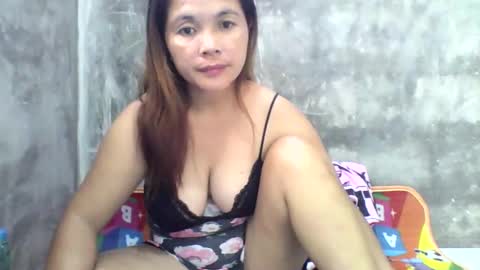 bigtits_24 online show from November 24, 12:10 am