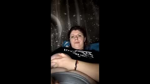 bigtitslala online show from January 11, 9:20 pm