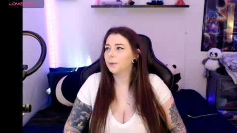 Nichole lights online show from February 1, 6:40 pm