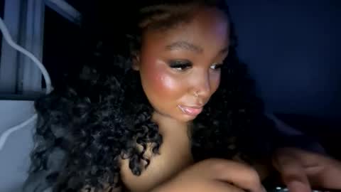 bigtittienyx online show from June 10, 6:12 am