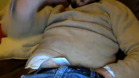 Snapshot of bigvic25cm chatting on March 4, 7:11 pm bigvic25cm online show from March 4, 7:11 pm