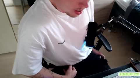 nico online show from May 2, 10:53 am