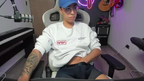 bigxboy96 online show from January 19, 9:01 am