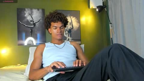 bigxxo online show from December 15, 8:58 pm