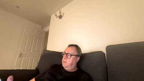 Just call me master online show from February 4, 7:09 pm