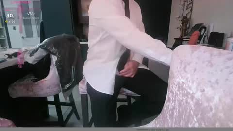 Snapshot of bijiminy chatting on December 2, 9:24 am bijiminy online show from December 2, 9:24 am