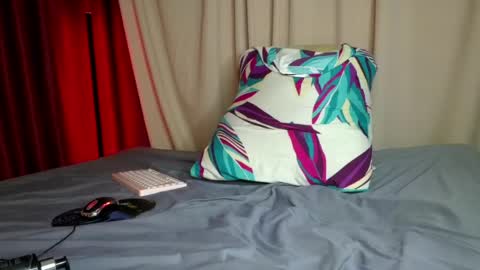 Snapshot of biki_sensual chatting on May 3, 2:06 am hi soy natural girl biki online show from May 3, 2:06 am