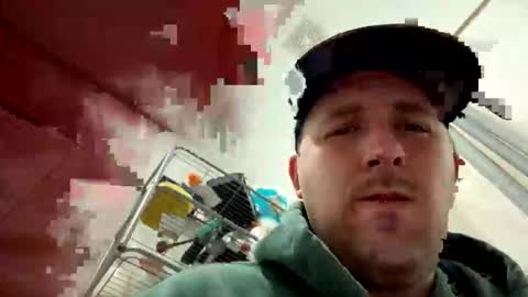 Snapshot of bilbonebagit chatting on December 20, 6:15 pm bilbonebagit online show from December 20, 6:15 pm