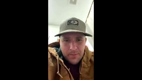 Snapshot of bilbonebagit chatting on December 23, 2:53 am bilbonebagit online show from December 23, 2:53 am