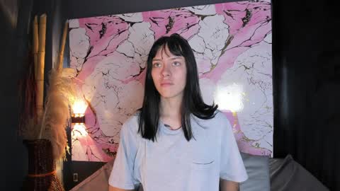 bilie__eilish online show from April 10, 11:59 am