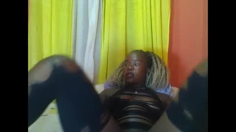 Snapshot of bilion_ass chatting on January 2, 9:33 am TREZAH online show from January 2, 9:33 am