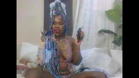 Snapshot of bilion_ass chatting on November 25, 11:32 am TREZAH online show from November 25, 11:32 am