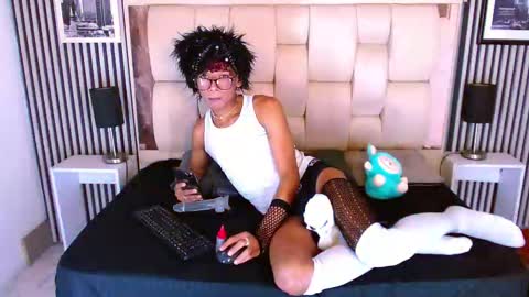 Snapshot of billie_turner_ chatting on March 16, 9:52 pm B-I-L-L-I-E 3 online show from March 16, 9:52 pm