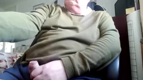 billlllllyb online show from November 23, 2:17 pm