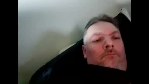 billobongg online show from December 17, 5:02 am