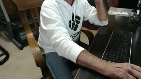 billy471 online show from February 17, 8:04 pm