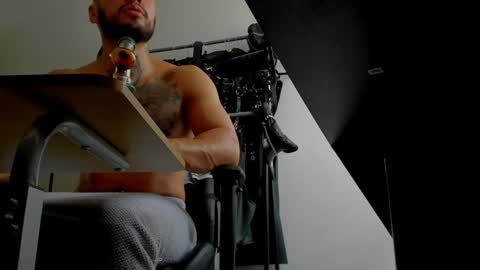 Snapshot of billymayer_ chatting on December 8, 8:36 pm billy online show from December 8, 8:36 pm