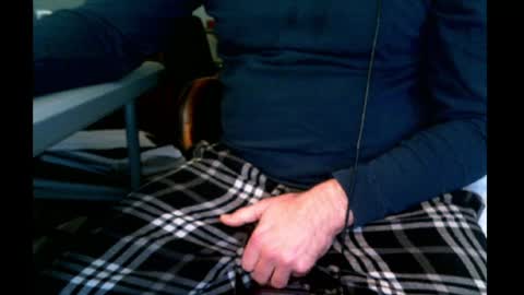 bimale4hotphuk online show from December 27, 6:20 pm