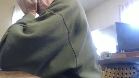 Snapshot of bimbttm chatting on December 6, 7:34 pm Bimbttm online show from December 6, 7:34 pm