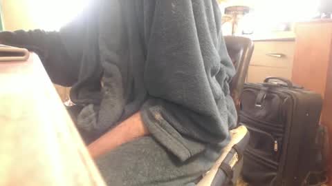 Snapshot of bimbttm chatting on December 23, 3:23 pm Bimbttm online show from December 23, 3:23 pm