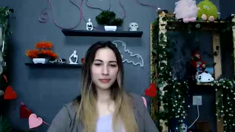 Snapshot of binalina chatting on October 10, 1:10 pm binalina online show from October 10, 1:10 pm
