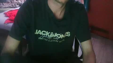 Snapshot of bingz88 chatting on August 4, 10:12 pm bingz88 online show from August 4, 10:12 pm