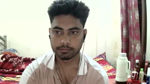 birbikrom104 online show from May 7, 5:57 am