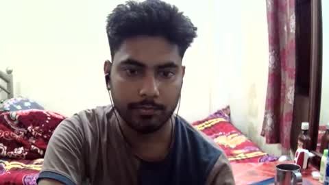 birbikrom104 online show from May 11, 2:45 pm